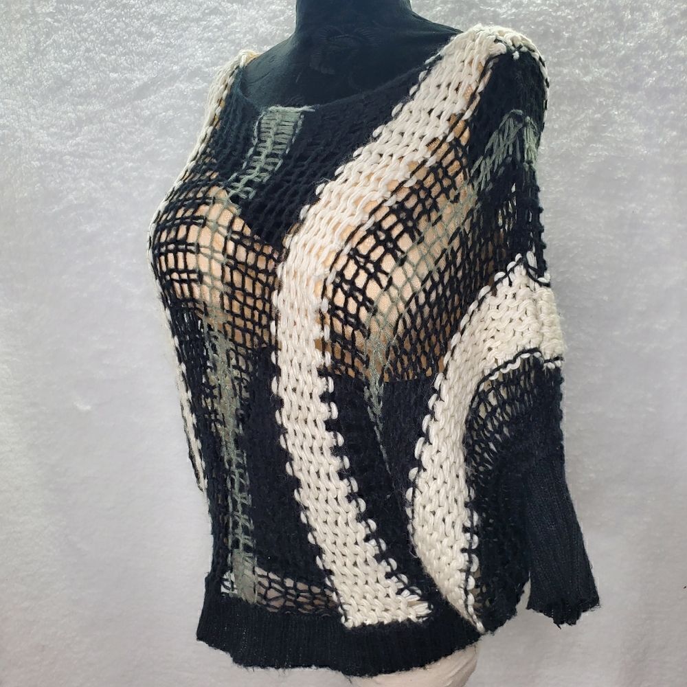 Lumiere Batwing Striped Crochet Knitted Oversized Wool Blend Sweater Size S/M - Picture 2 of 14